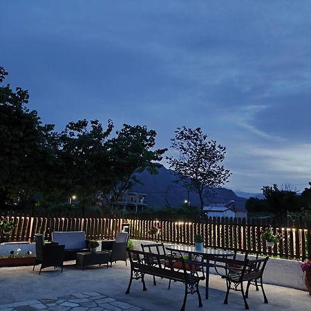 Sweet Nest Of Meteora Apartment Kalambaka Exterior photo