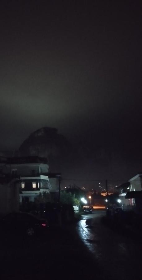Sweet Nest Of Meteora Apartment Kalambaka Exterior photo